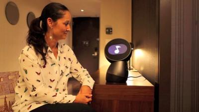 Cynthia Breazeal introduces Jibo.