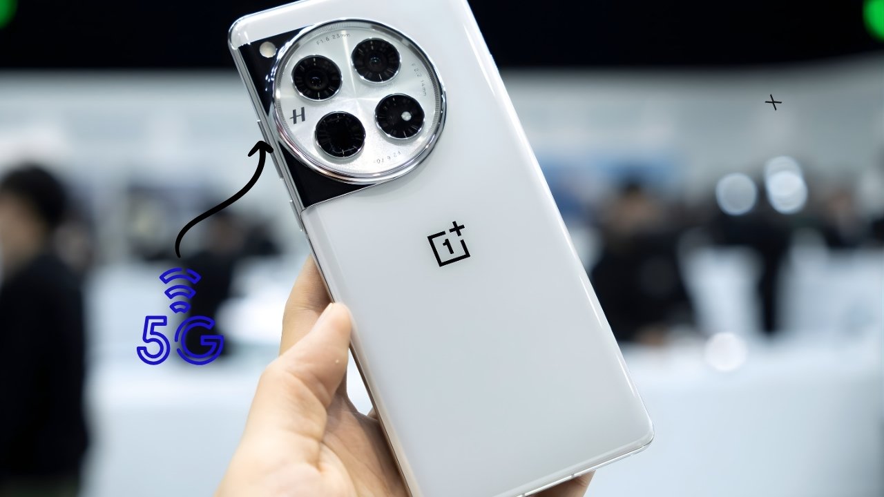 OnePlus 12 Launched - Leaks Promise Massive Battery and 220MP Camera